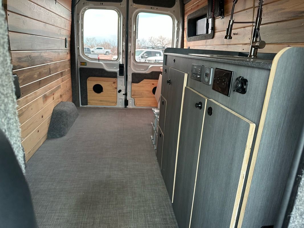 Used 2020 Ford Transit 250 148 High Roof RWD image 20