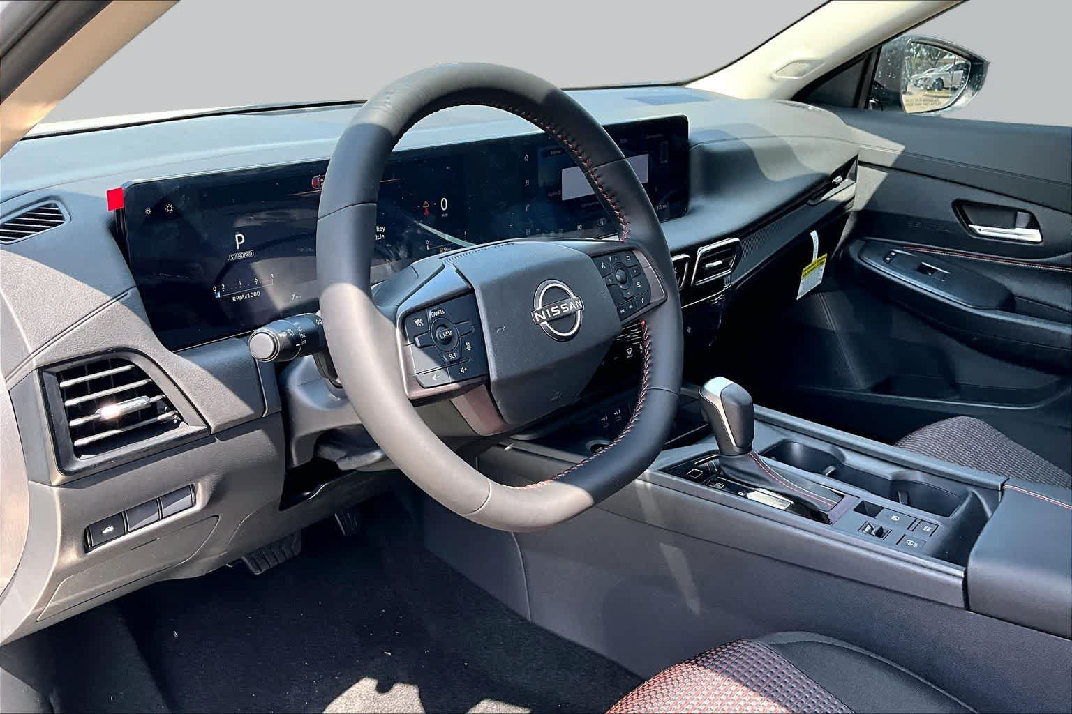 New 2027 Nissan Sentra SR FWD image 9