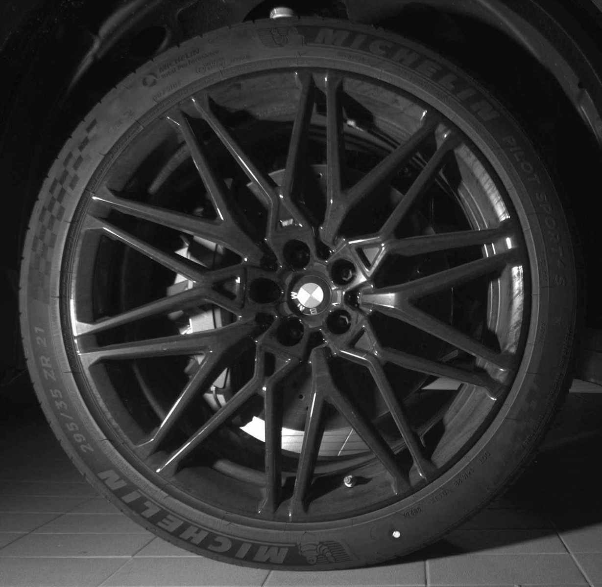 New 2026 BMW X5 M Competition w/ Executive Package AWD/4WD image 20