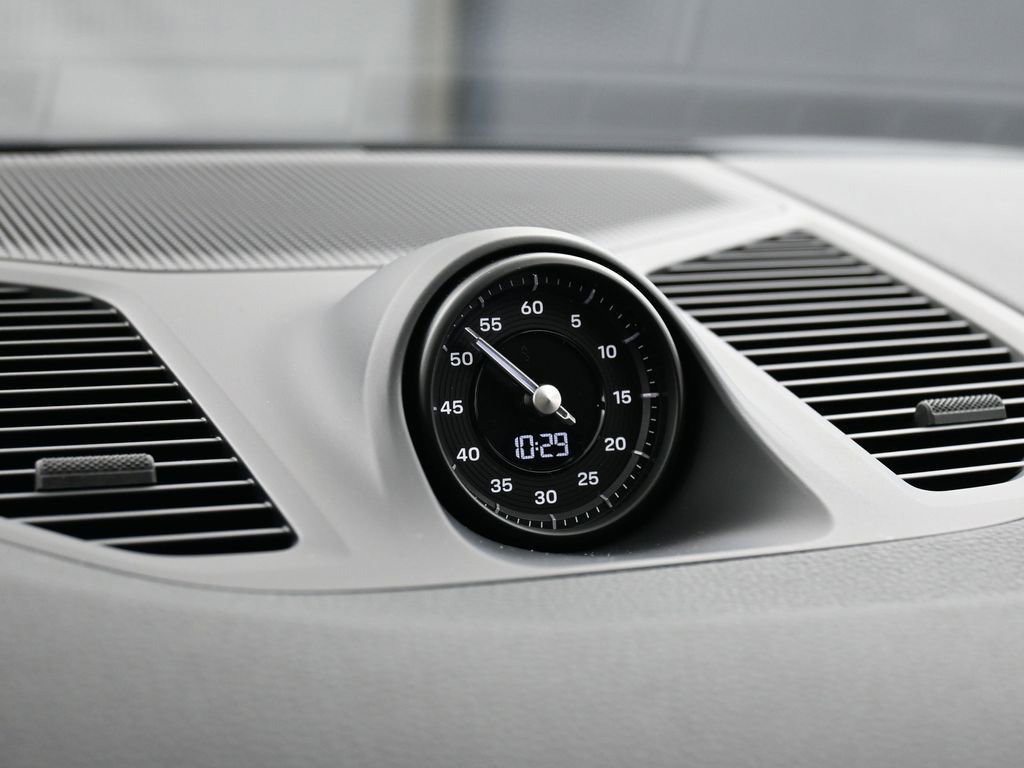 New 2026 Porsche Cayenne S image 21