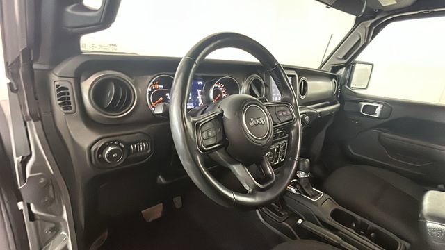 Used 2022 Jeep Wrangler Unlimited Sport AWD/4WD image 13