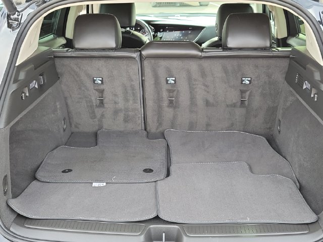 Certified 2023 Buick Envision Essence AWD/4WD image 34