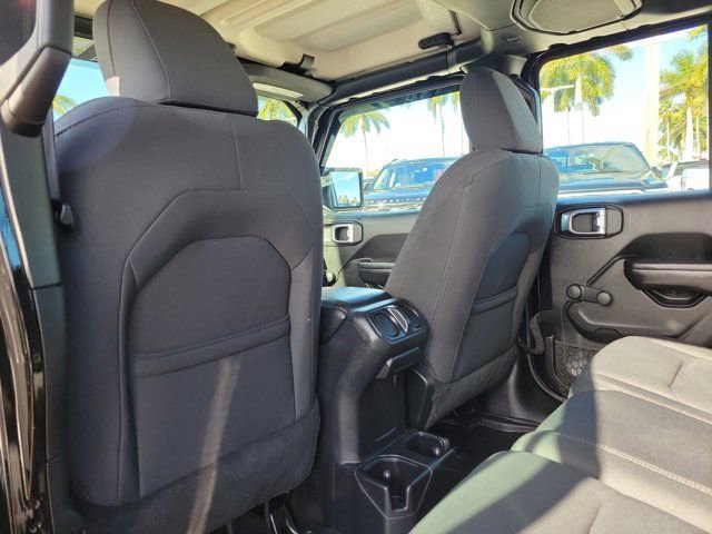 Used 2018 Jeep Wrangler Unlimited Sport image 13