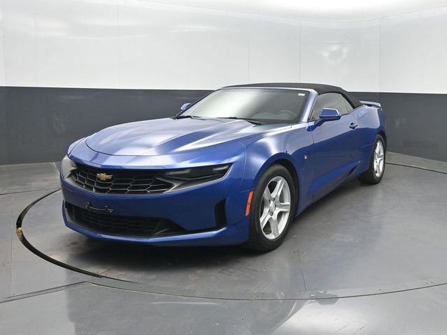 Used 2020 Chevrolet Camaro LT RWD image 1