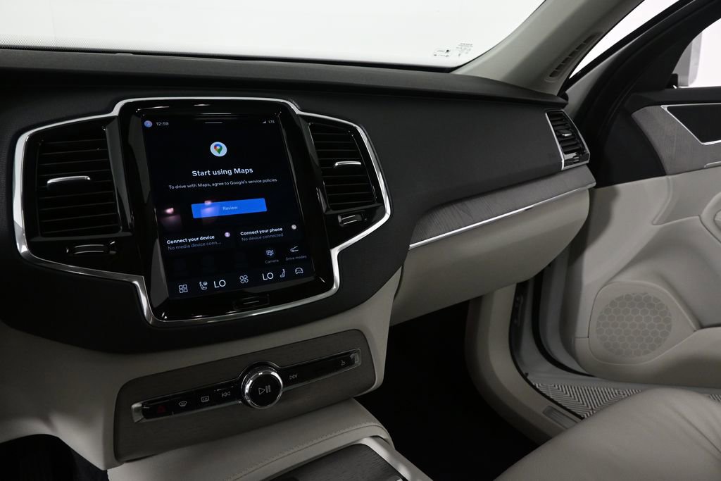 Used 2025 Volvo XC90 B5 Plus w/ Protection Package Premier AWD/4WD image 11