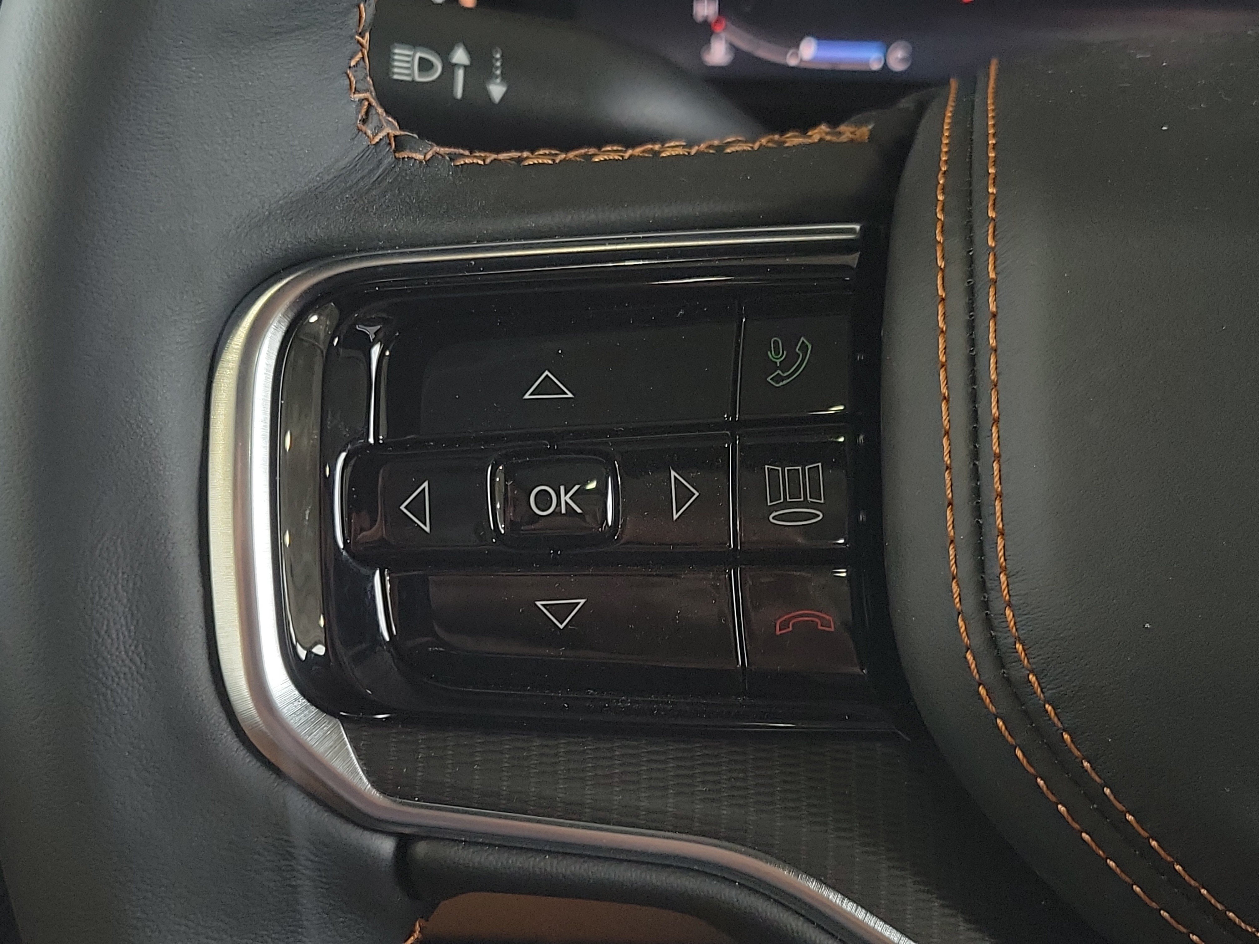 New 2026 Jeep Grand Wagoneer Summit AWD/4WD image 23
