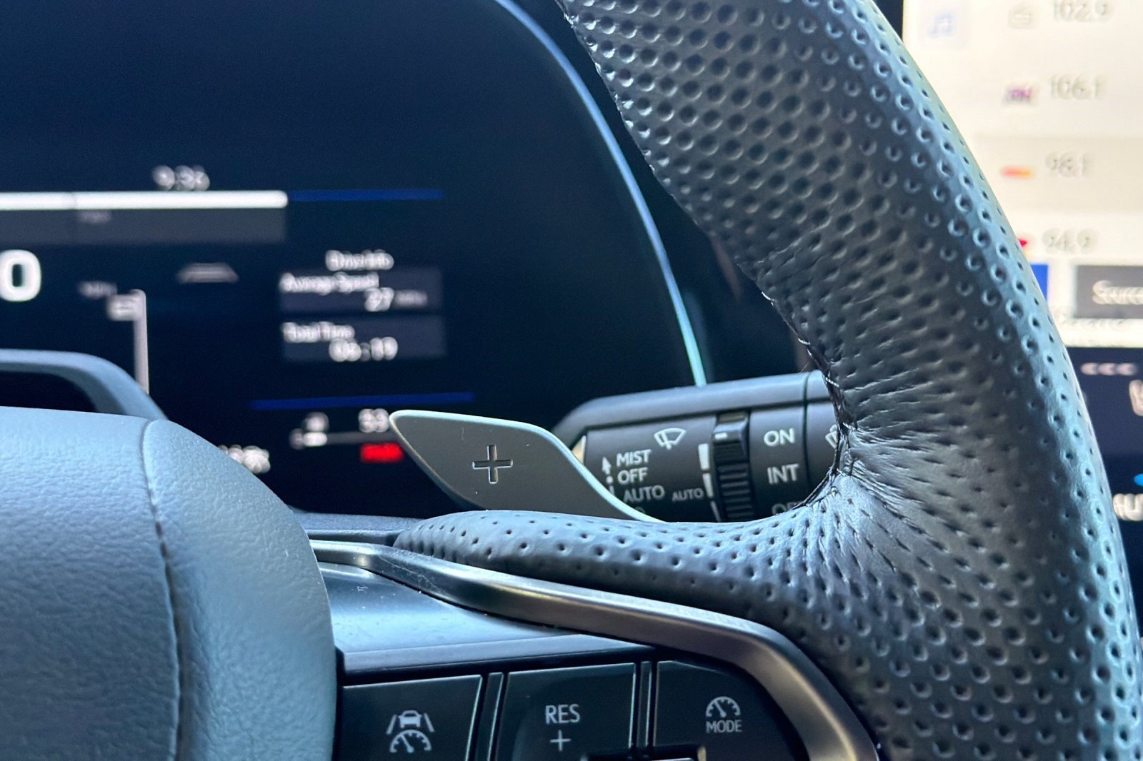 Certified 2026 Lexus TX 500h AWD w/ Technology Package image 34