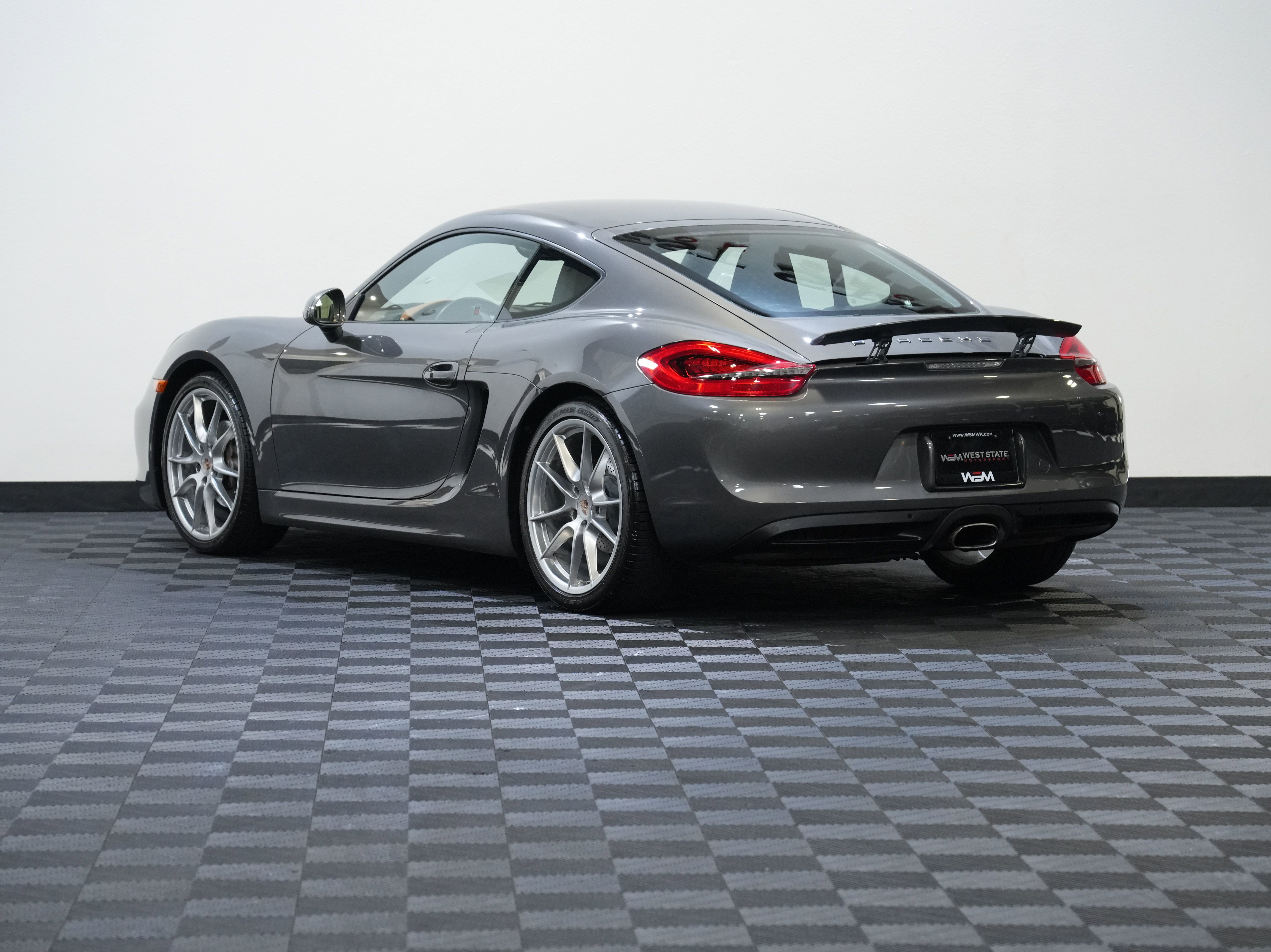 Used 2014 Porsche Cayman RWD image 8