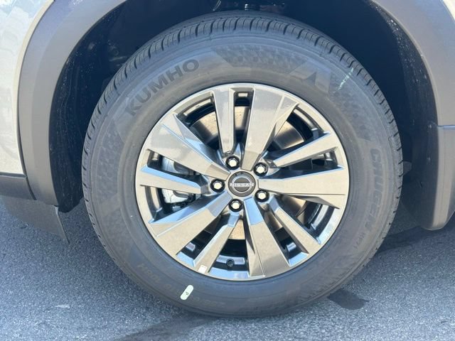 New 2026 Nissan Pathfinder SV AWD/4WD image 14