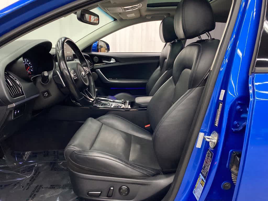 Used 2018 Kia Stinger Premium AWD/4WD image 12