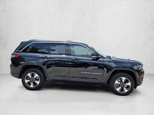 Used 2022 Jeep Grand Cherokee Limited 4xe AWD/4WD image 4