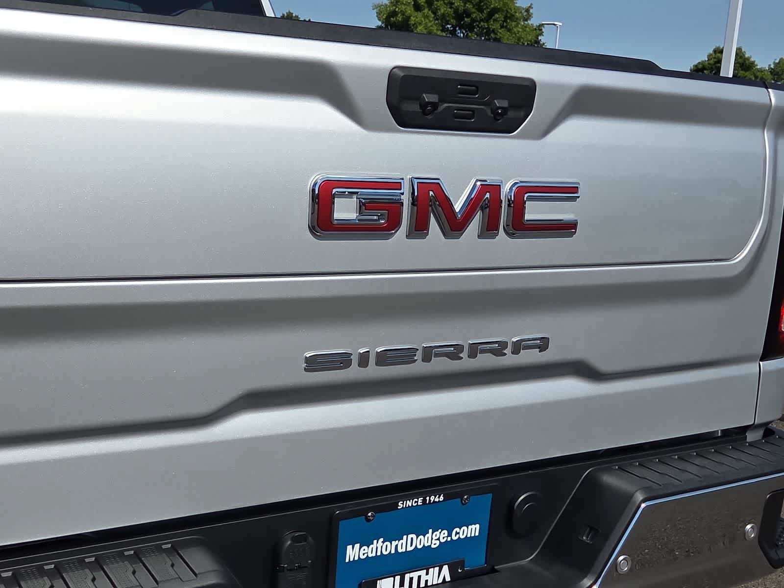 Used 2022 GMC Sierra 1500 Pro w/ Convenience Package AWD/4WD image 15