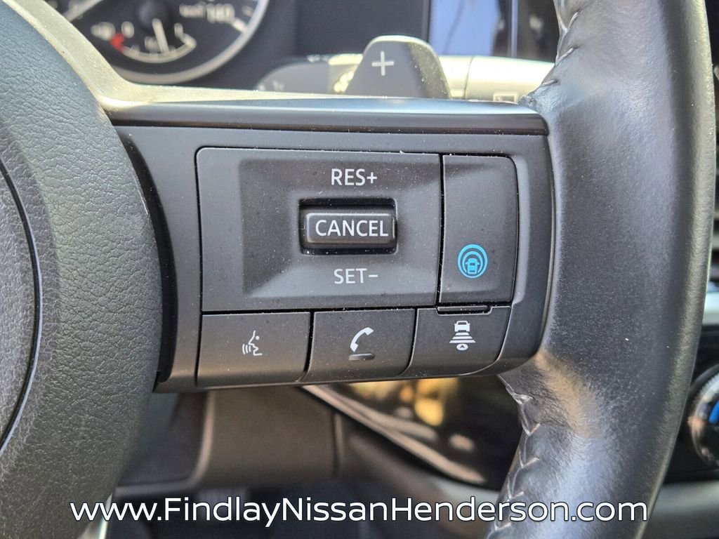Used 2024 Nissan Pathfinder SV AWD/4WD image 25