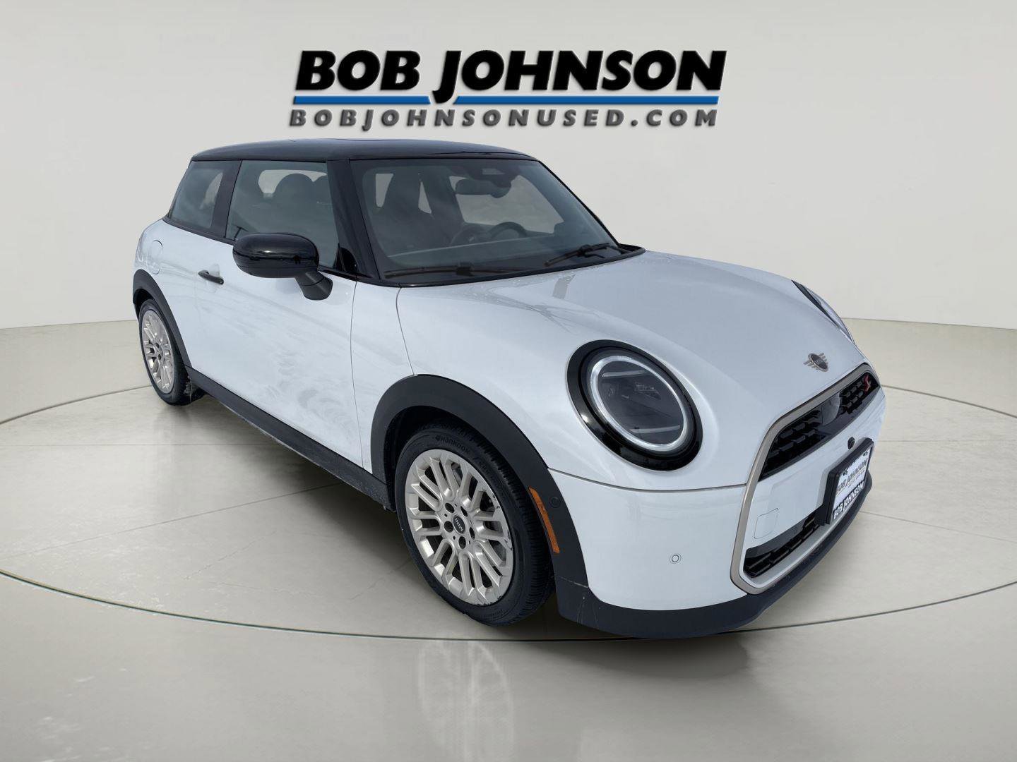 Used 2025 MINI Cooper S image 1