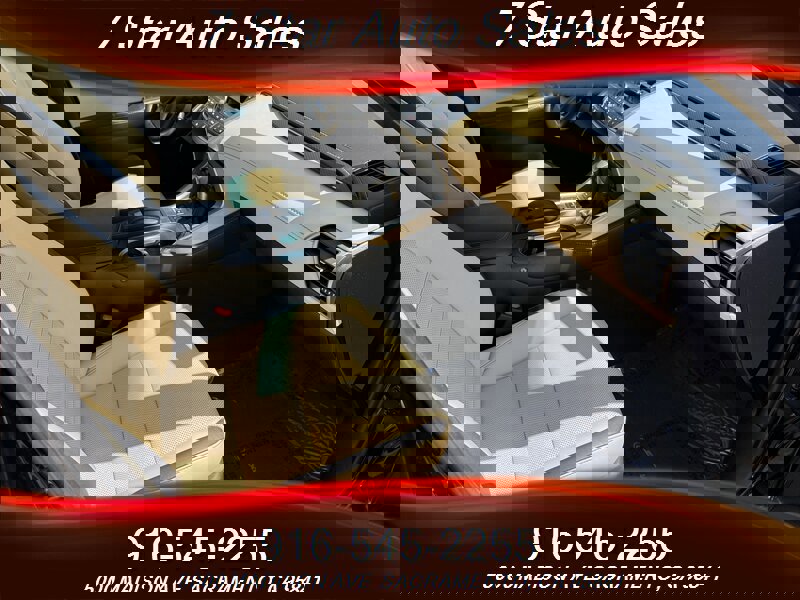 Used 2015 Lexus NX 300h AWD image 15