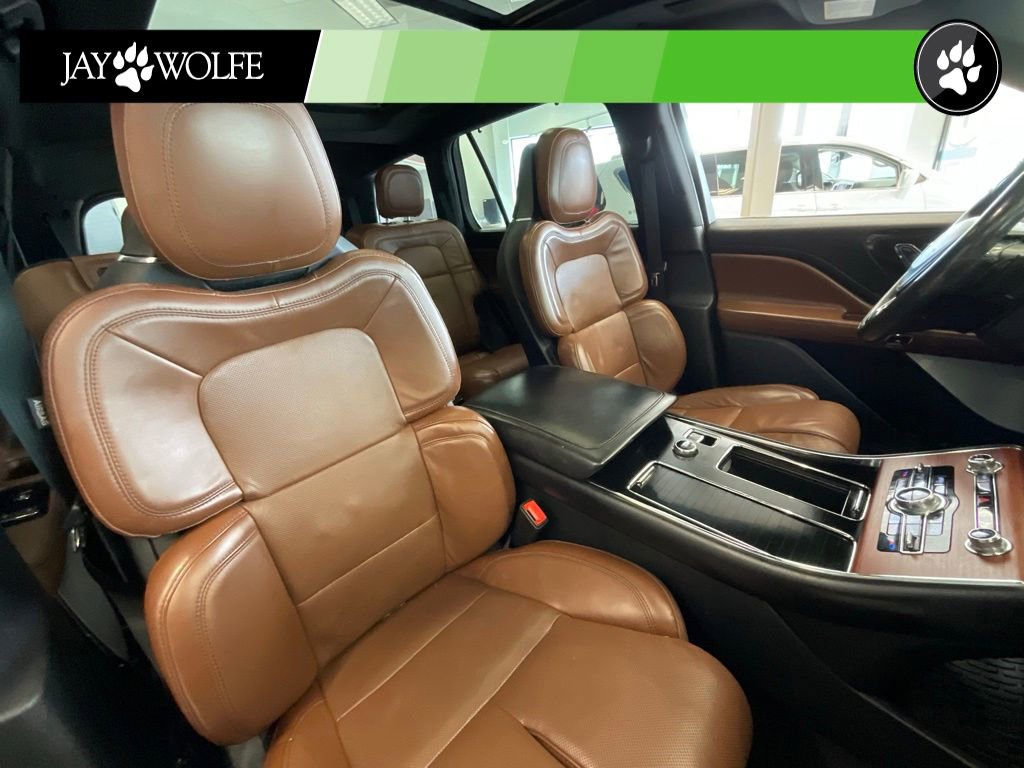 Used 2021 Lincoln Aviator Grand Touring w/ Equipment Group 301A image 22