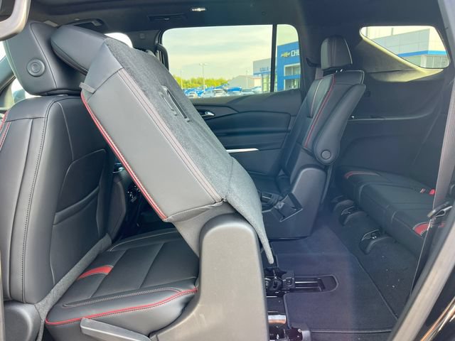 New 2027 Chevrolet Traverse RS AWD/4WD image 6