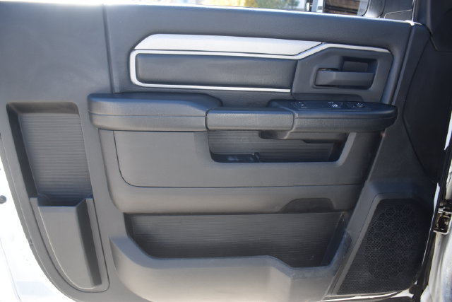 Used 2022 RAM 5500 Tradesman AWD/4WD image 12