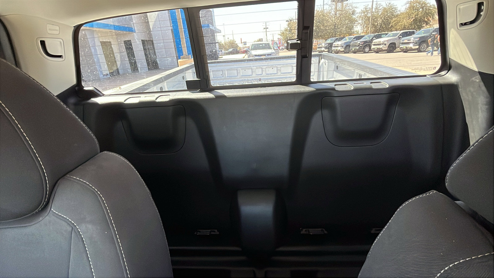 Used 2022 Chevrolet Colorado LT w/ Fleet Safety Package image 23