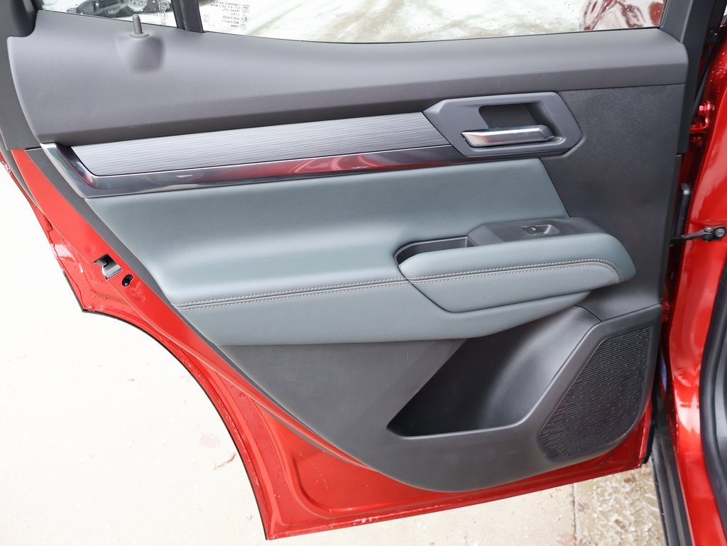 New 2026 GMC Terrain AT4 w/ Convenience Package III image 25