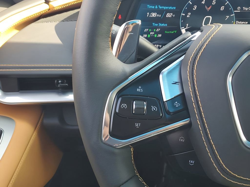 Used 2025 Chevrolet Corvette Z06 image 35