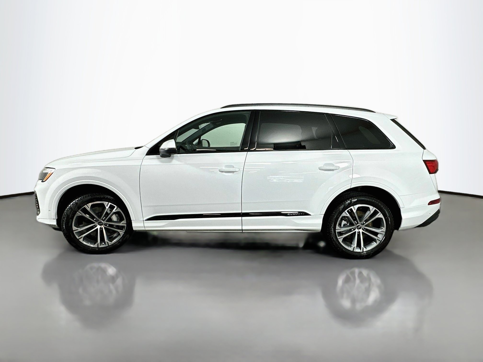 New 2026 Audi Q7 2.0T Premium AWD/4WD image 4