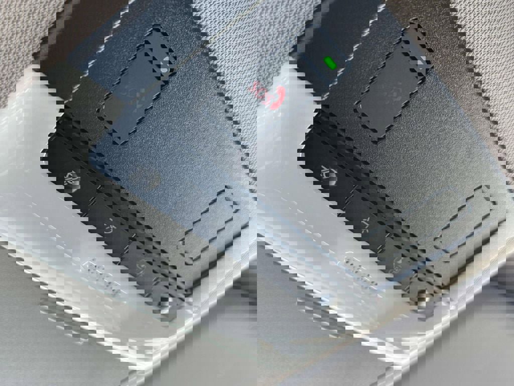 Certified 2025 Nissan Rogue SV image 10