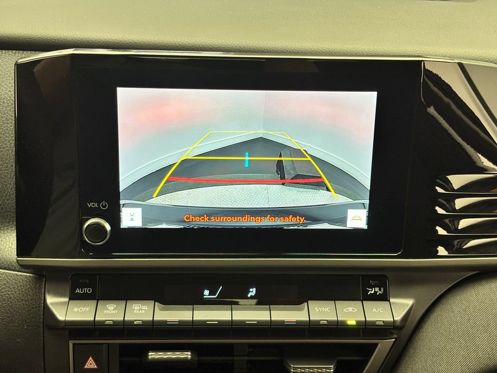 Used 2025 Toyota Camry LE FWD image 47