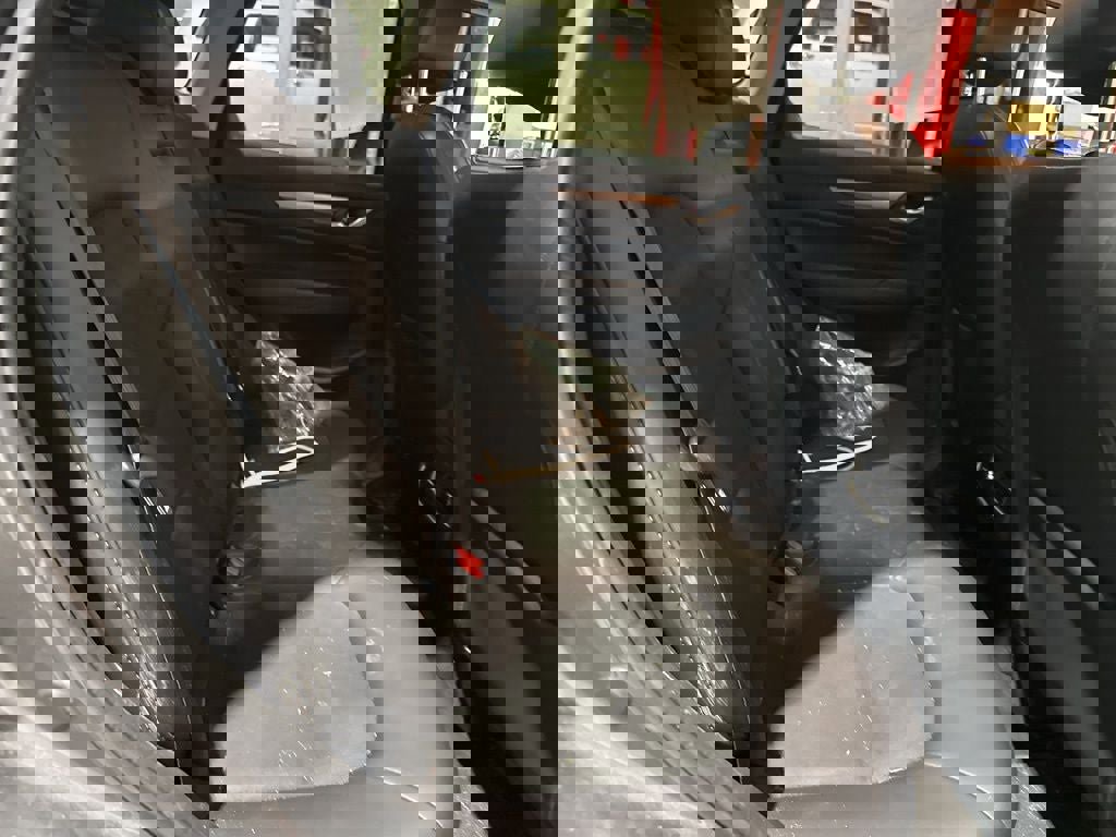 Used 2019 MAZDA CX-5 Touring image 7