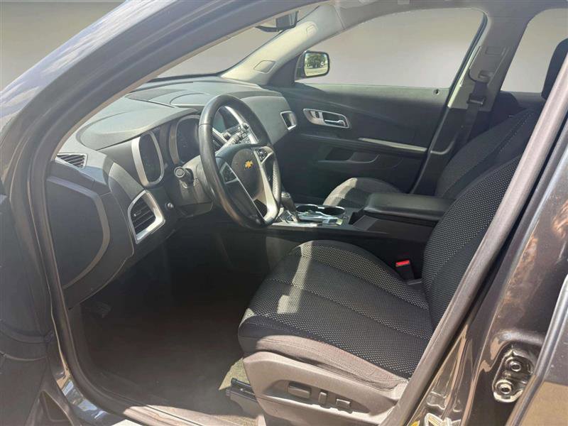 Used 2017 Chevrolet Equinox LT w/ Convenience Package image 23