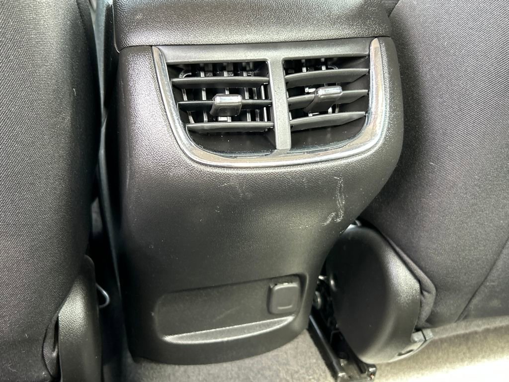 Used 2024 Chevrolet Malibu LT image 20