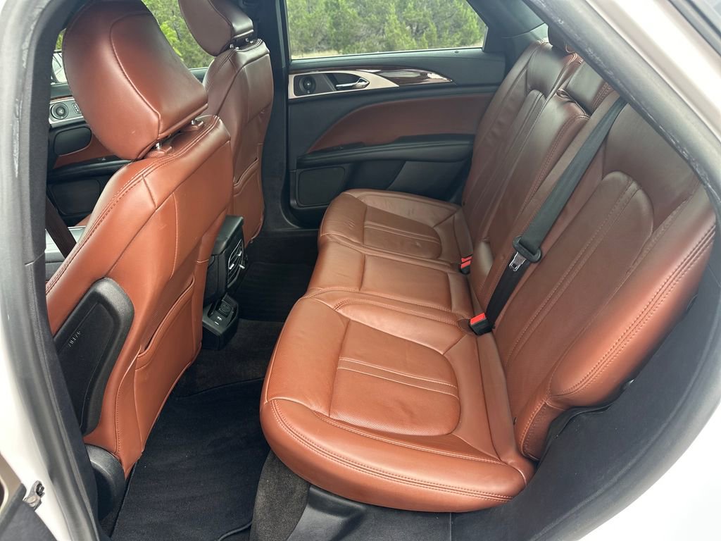 Used 2020 Lincoln MKZ Reserve FWD image 32