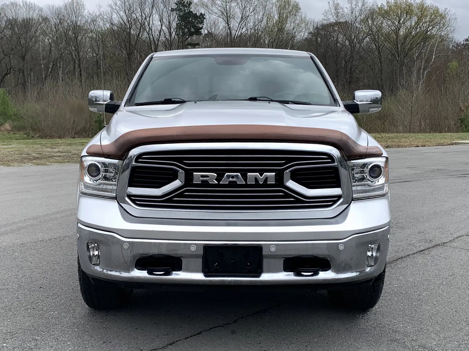 Used 2017 RAM 1500 Limited AWD/4WD image 2