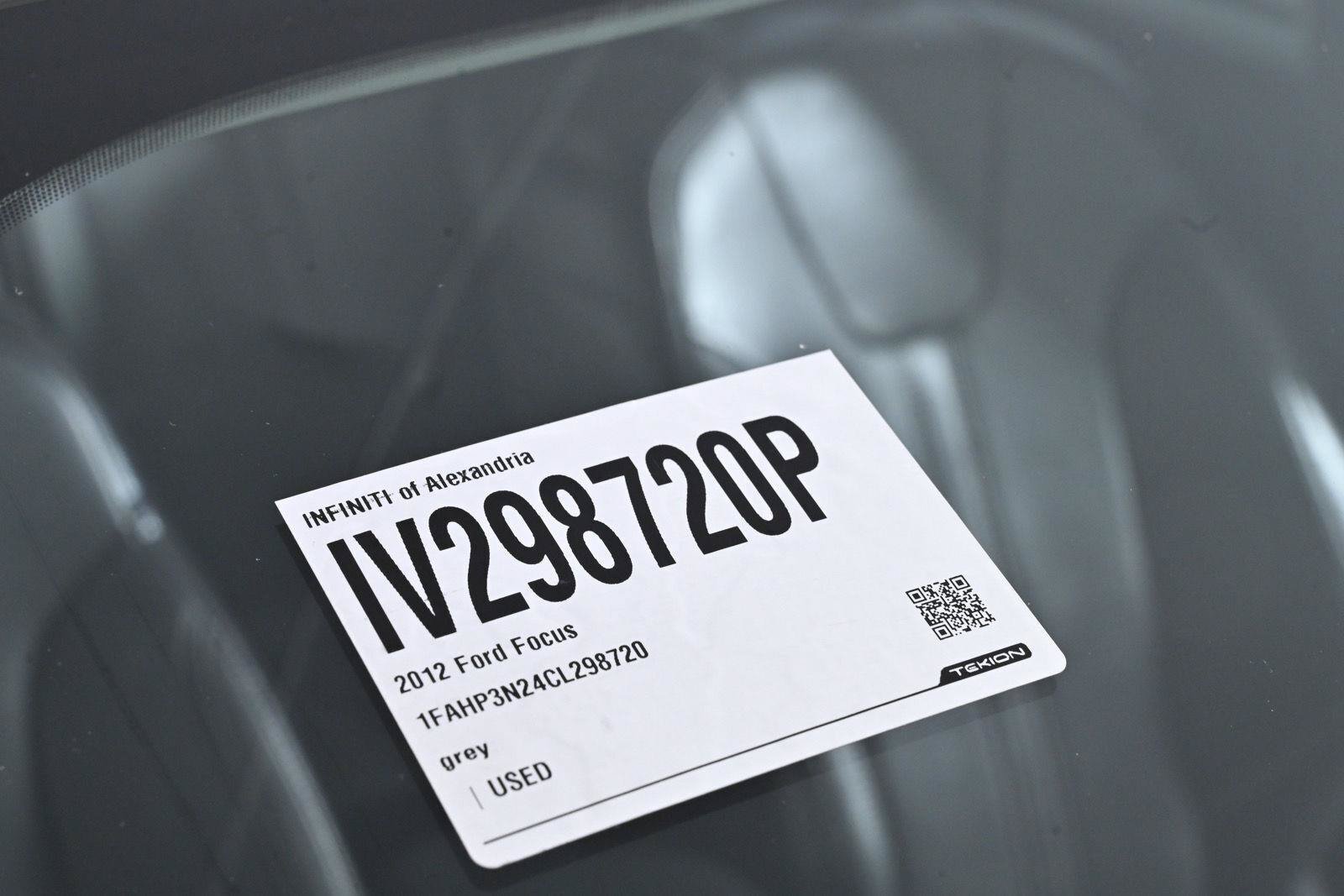 Used 2012 Ford Focus Titanium FWD image 31