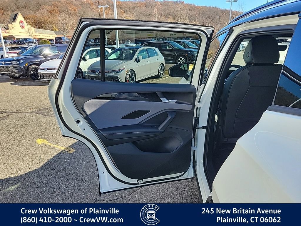 New 2026 Volkswagen Tiguan SE R-Line image 47