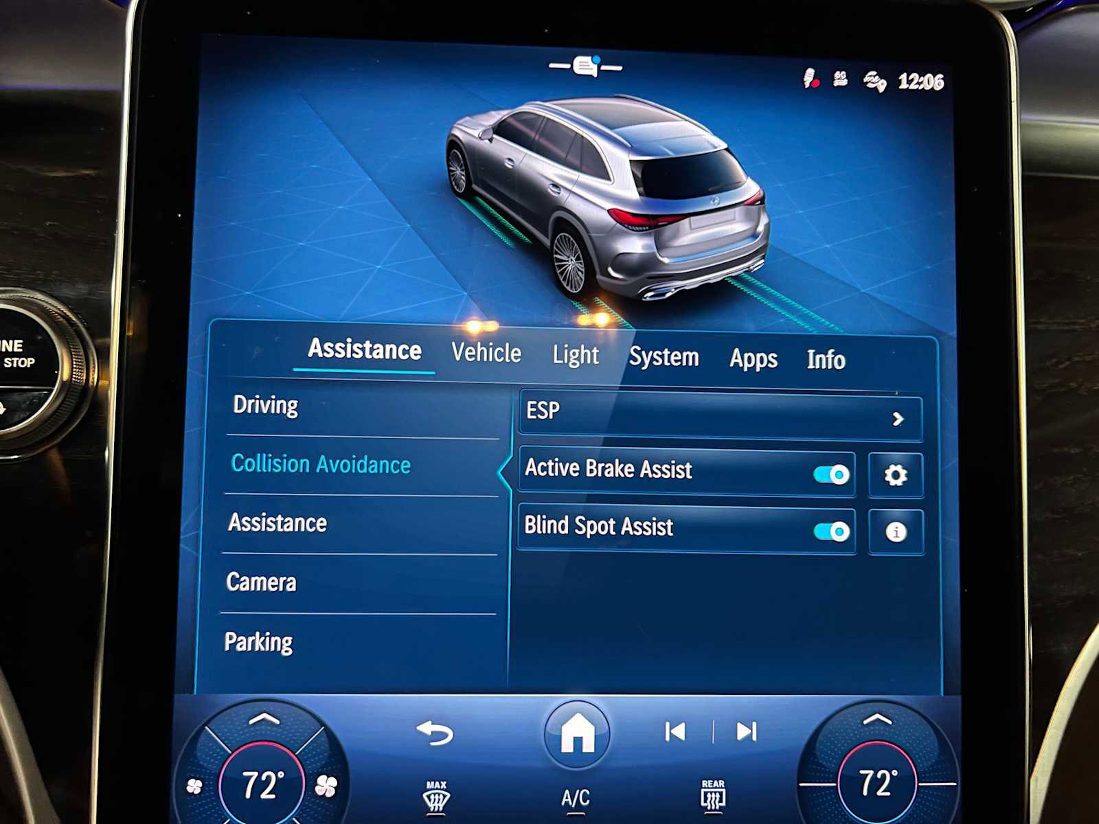 Certified 2026 Mercedes-Benz GLC 300 4MATIC image 36