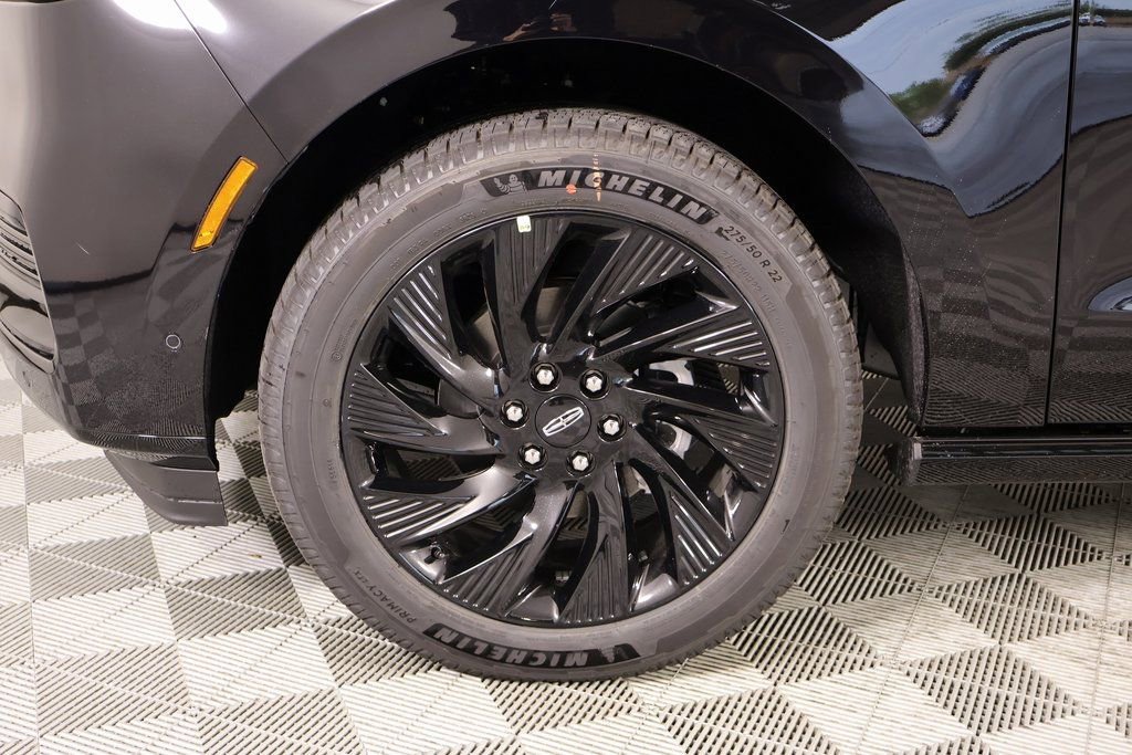 New 2025 Lincoln Navigator Reserve w/ Jet Appearance Package image 19