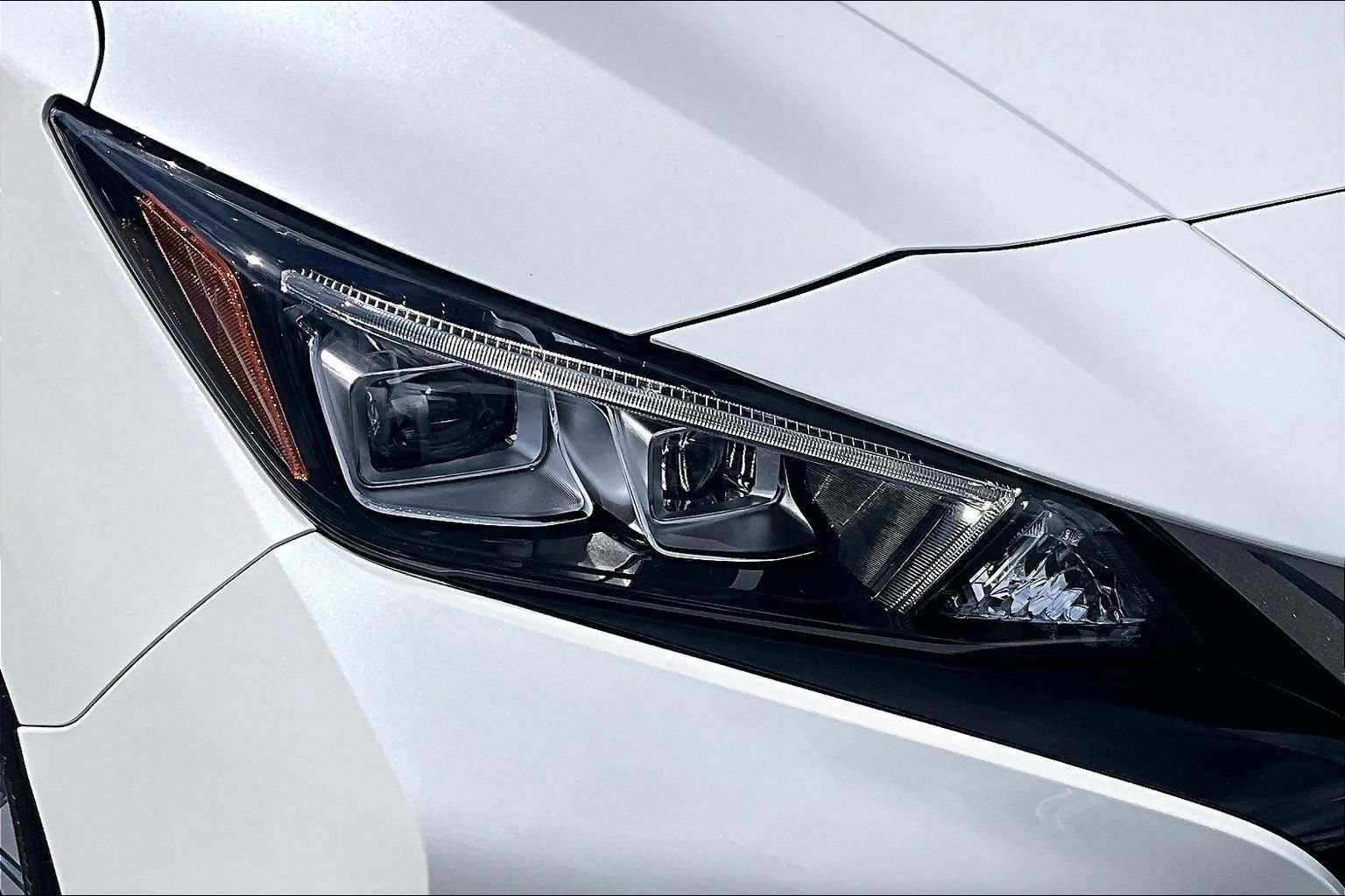Used 2019 Nissan Leaf SL Plus FWD image 30
