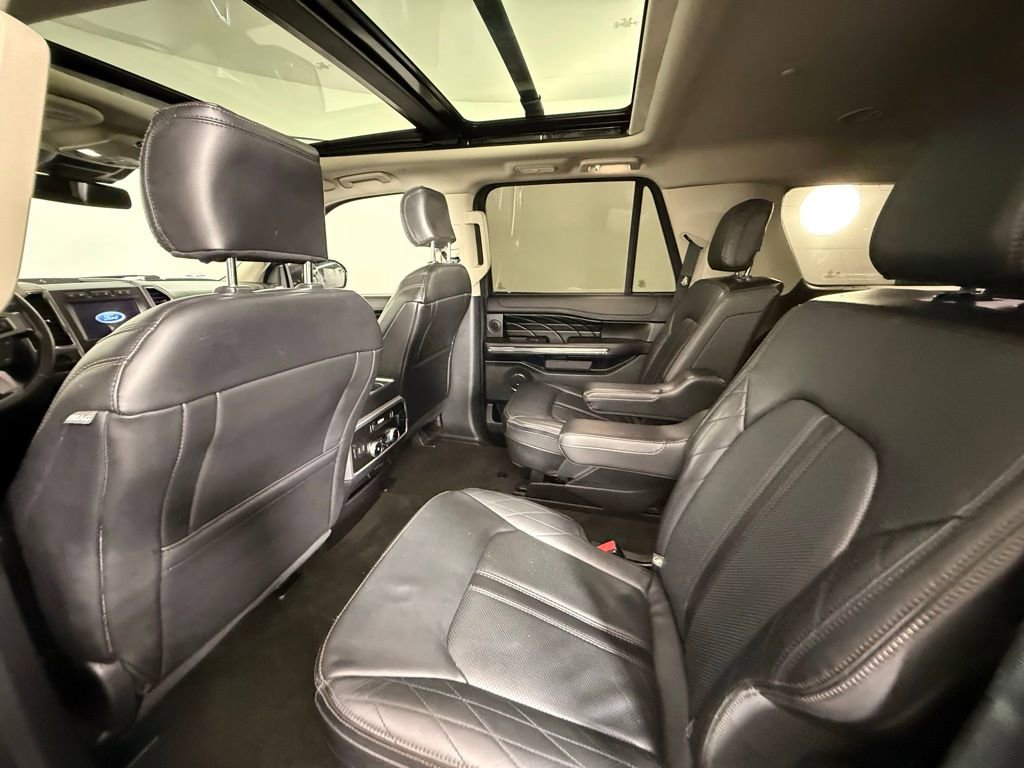 Used 2020 Ford Expedition Max Platinum image 16