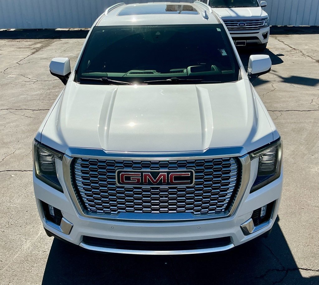 Used 2022 GMC Yukon Denali w/ Denali Ultimate Package image 11