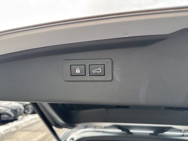 Used 2023 Subaru Outback Limited image 38