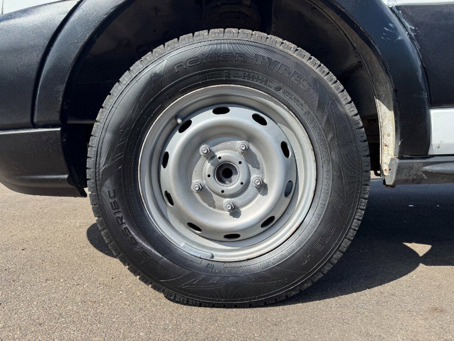 Used 2018 Ford Transit 250 148 High Roof w/ Interior Upgrade Package RWD image 13