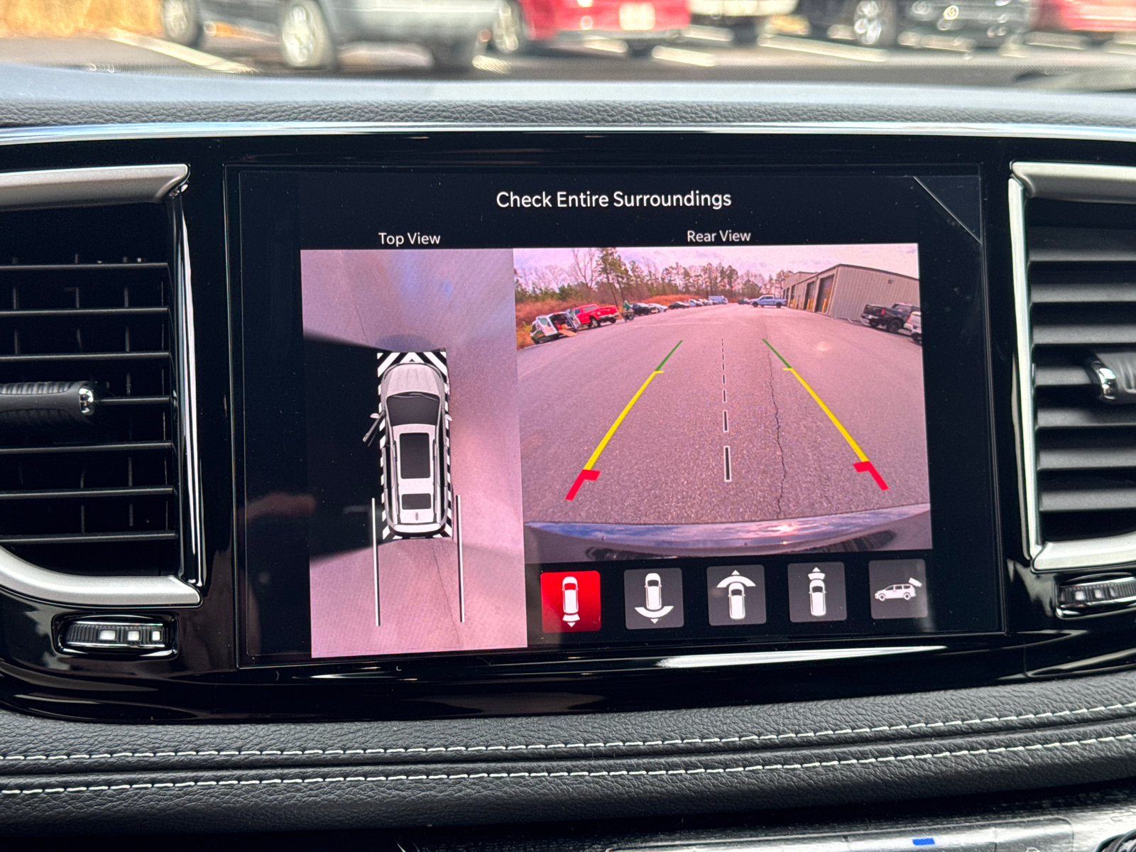 New 2026 Chrysler Pacifica Select FWD image 27