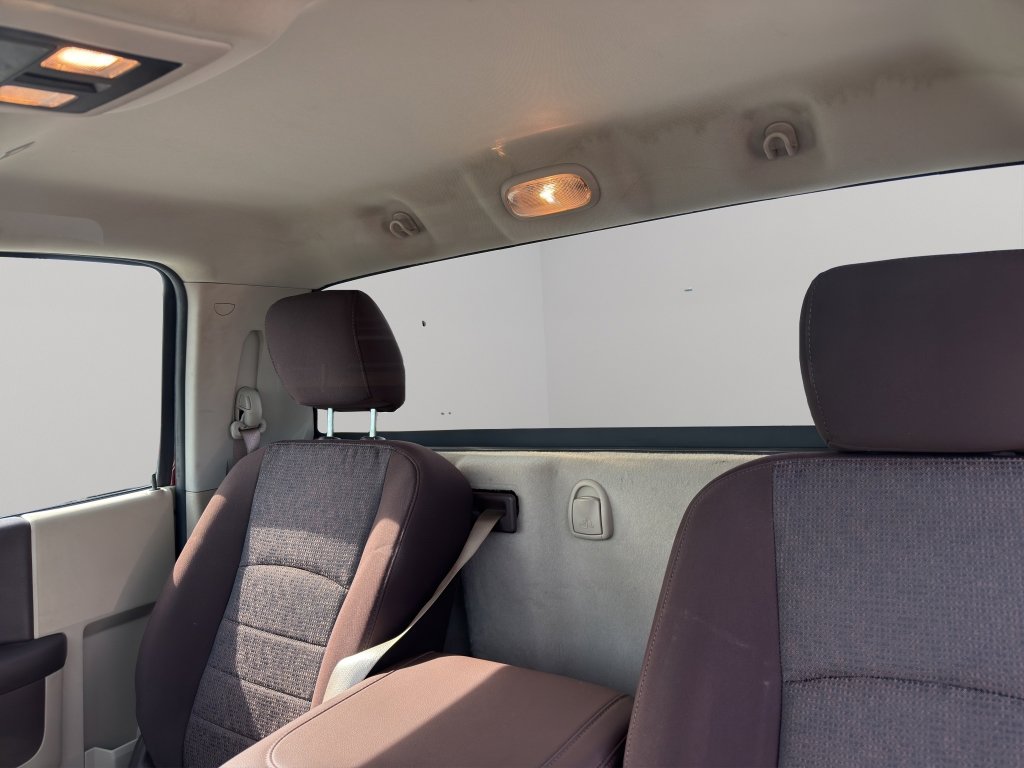 Used 2018 RAM 5500 SLT w/ Quick Order Package 27G SLT AWD/4WD image 4