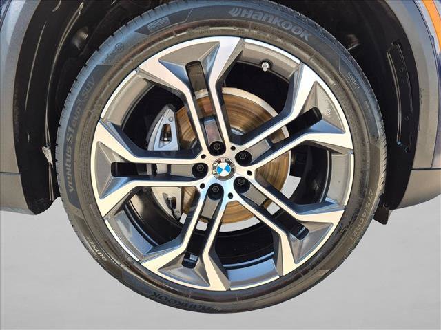 Certified 2025 BMW X5 sDrive40i w/ Climate Comfort Package RWD image 24