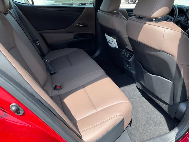 Used 2025 Lexus ES 350 w/ Premium Package FWD image 20