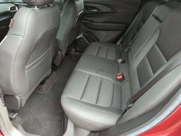 Used 2022 Chevrolet TrailBlazer RS w/ Convenience Package FWD image 18