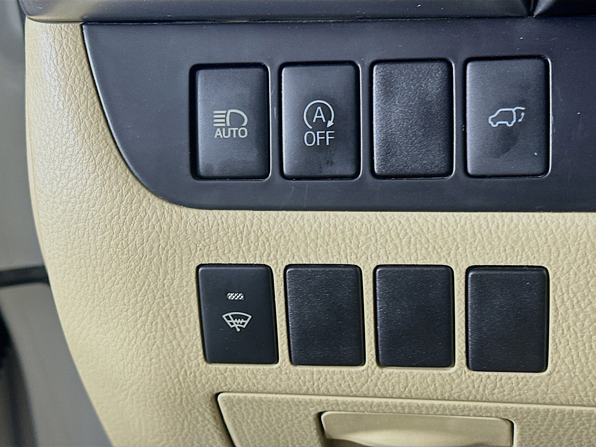 Used 2019 Toyota Highlander Plus image 17