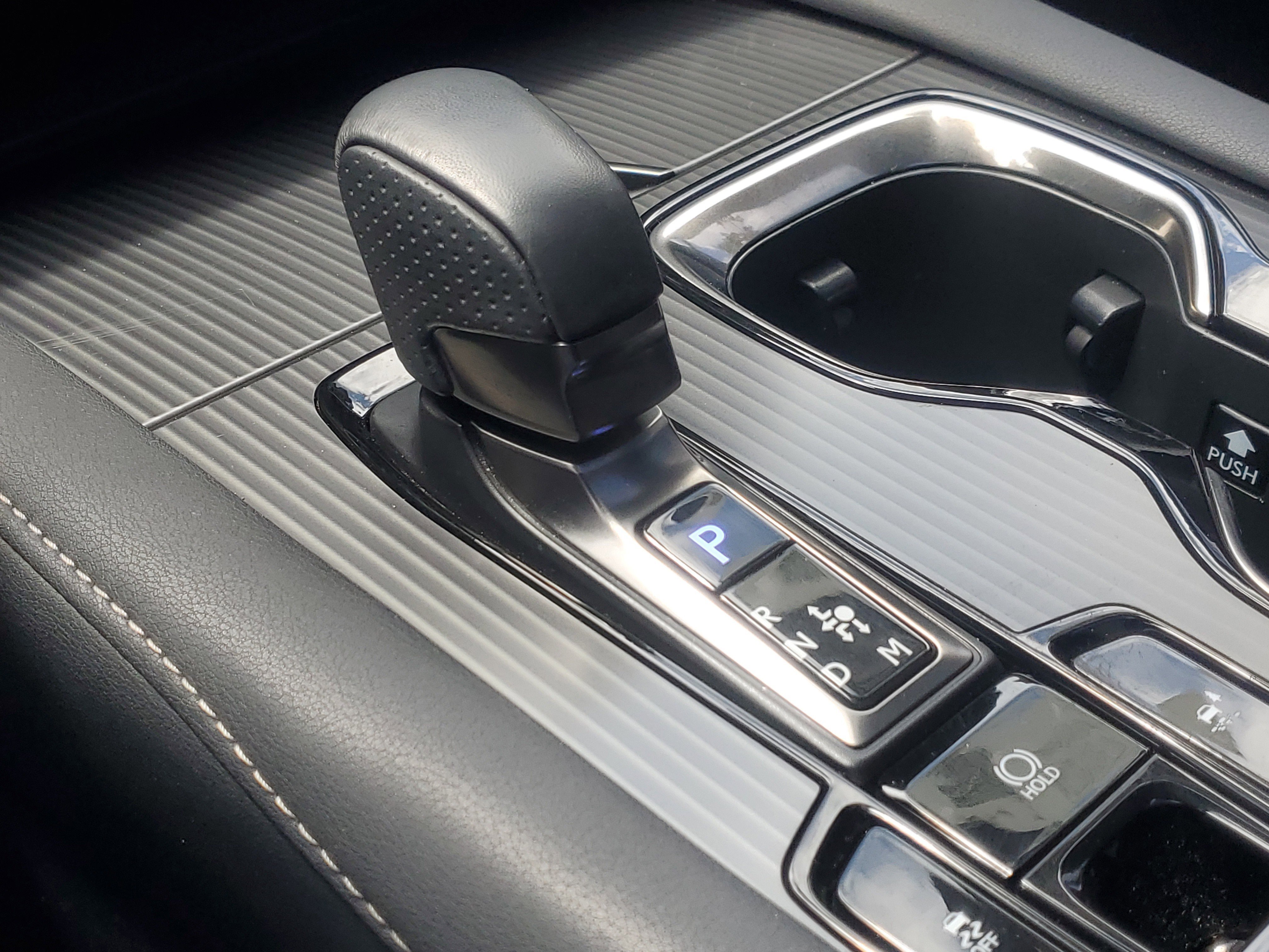 Used 2024 Lexus RX 500h F Sport w/ Cold Area Package image 30