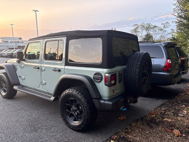 Used 2024 Jeep Wrangler Unlimited AWD/4WD image 22